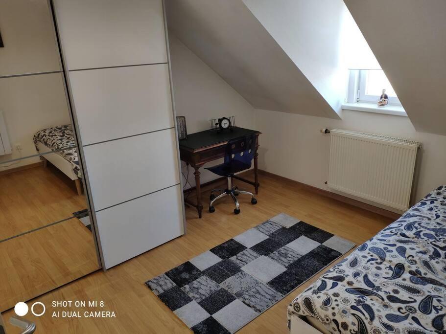 Joli Appartement Avec Place De Parking Prive كولمار المظهر الخارجي الصورة